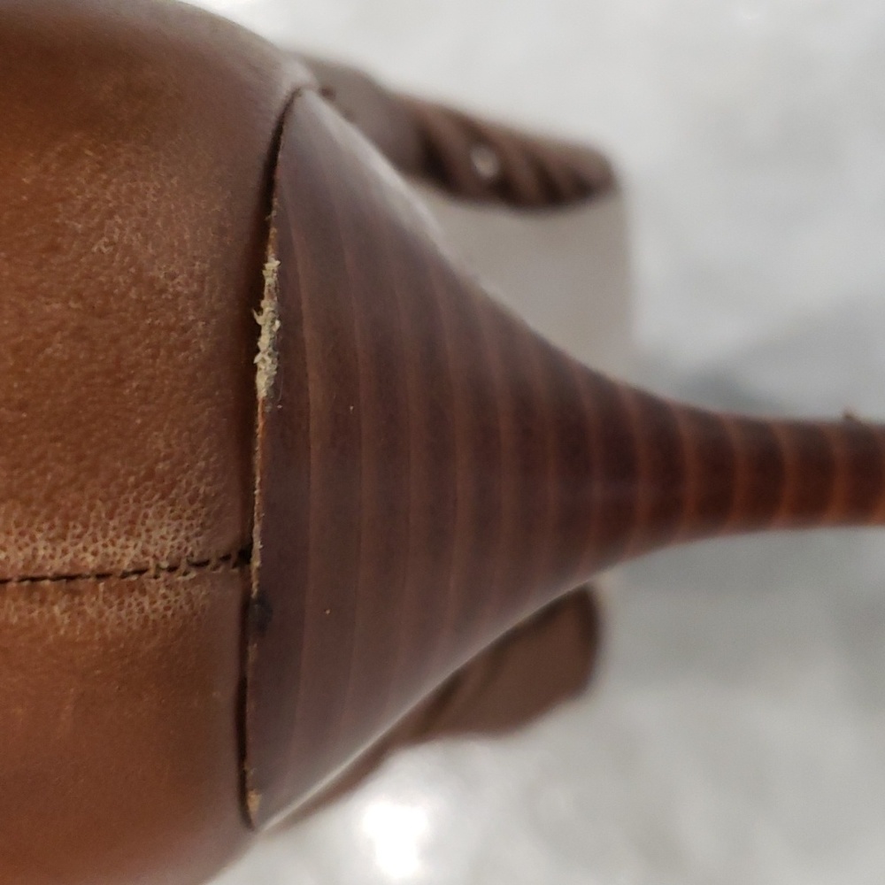 Ivanka Trump heels - Picture 9 of 9